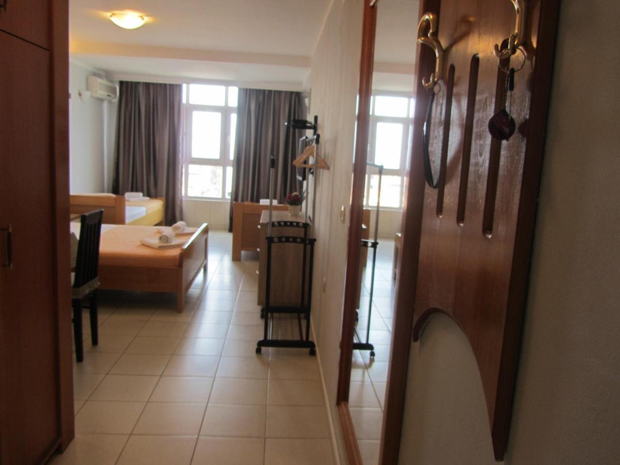 Cernogoriya Voyage Appartement Rafajlovići Buitenkant foto